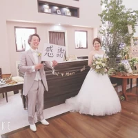 式が始まる前にテーマを色紙に
書いて旦那さん挨拶を。