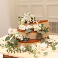 ウェディングケーキはソープケーキに
してプチギフトとして。