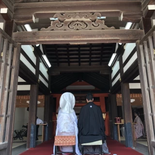 趣のある本殿で挙式を挙げました。
