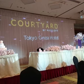 桜の間披露宴会場の高砂
