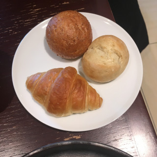 焼きたてクロワッサンが絶品でした！