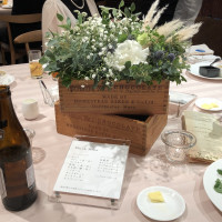 テーブルのお花。シンプルで可愛い