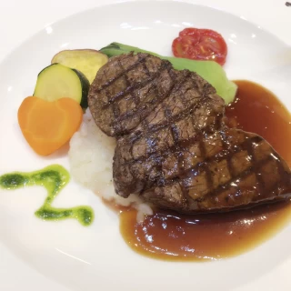 試食