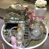 女の子らしいディスプレイ