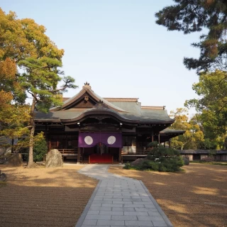 緑に囲まれ、とても落ち着く雰囲気の披露宴会場でした