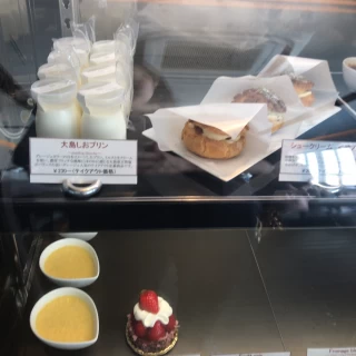 プリンとシュークリームがおススメのよう