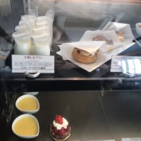プリンとシュークリームがおススメのよう