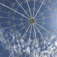 恋人の聖地から望む青空は写真に映える