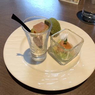 試食でいただいた前菜です。