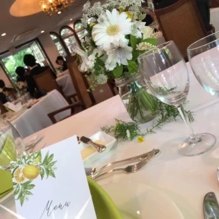 落ち着いた雰囲気の会場です。