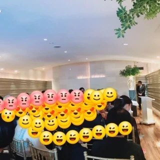 扇形の挙式会場