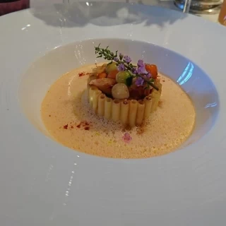 オマール海老料理です。濃厚で一番美味しかった！
