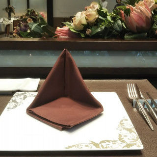 高砂にはモニターと女優ライト！