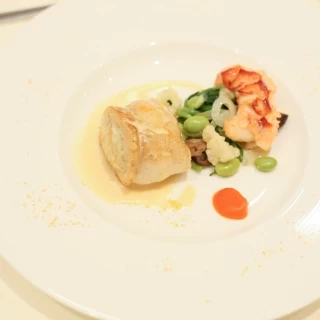 メインの魚料理