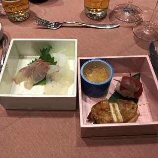 新郎新婦の思い出がつまったお料理1