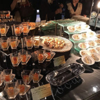 ウェルカムパーティー会場での軽食