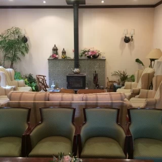 ロビーの暖炉