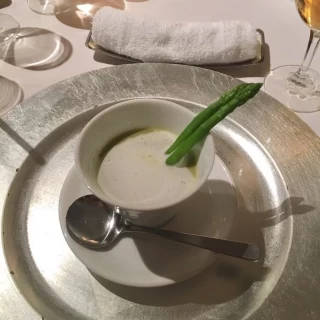 アスパラのスープです
(春メニュー)