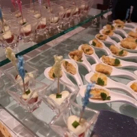カクテルパーティ会場のアラカルト
