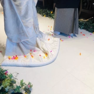 折り鶴シャワーをしました
