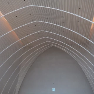 天井が高い