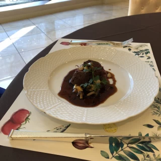 試食用のメインの肉料理です。