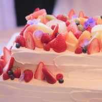 フルーツいっぱいのケーキ