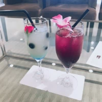 見た目も綺麗なカクテル