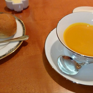 胚芽パン    季節のポタージュ
