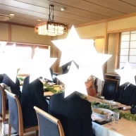 新郎新婦もゲストの中に座りました