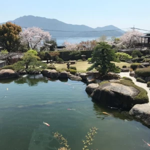 待合室からみた庭|532943さんの庭園の宿 石亭の写真(960832)