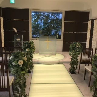 シンプルなチャペル