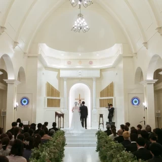 あかるくてぬくもりのあるチャペル