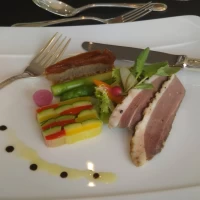 前菜の鴨肉