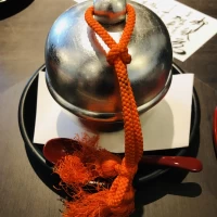 料理長が毎日胡麻から作り上げる絶品胡麻豆腐。