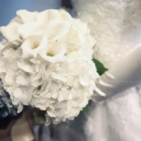 ブーケは6月なので紫陽花を...