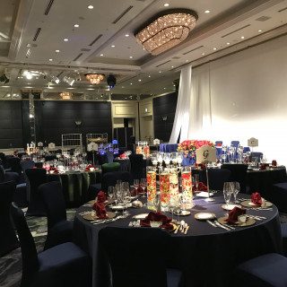 ゴージャスな雰囲気の会場