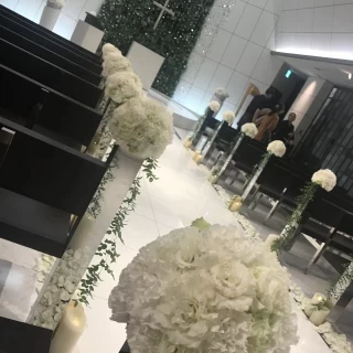 透明感のあるチャペル