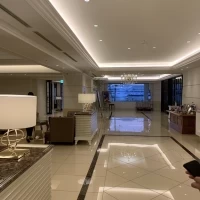 ロビー内装