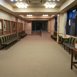 挙式会場前。