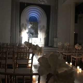入場時の光の演出です。とても幻想的でした。