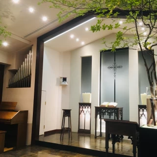 チャペル内