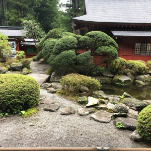 二荒山神社の控え室前の日本庭園|534394さんの日光二荒山神社の写真(794844)