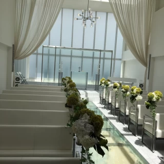 挙式会場を扉からみた感じ