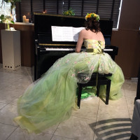 花嫁の手紙をムービーにして、音楽をピアノで演奏