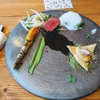 メインのお肉の試食です。