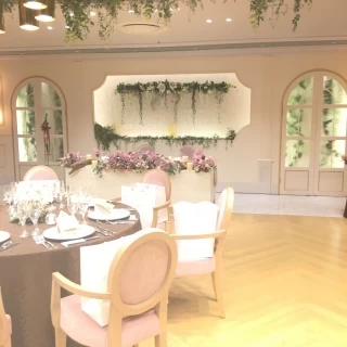 宴会場は和ではなくナチュラルで！