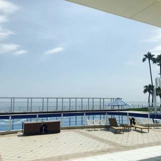 プール