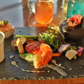 お料理はお洒落でとても美味しかったです！