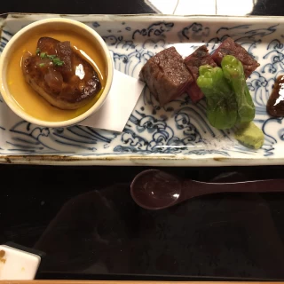 ステーキ、奈良漬けフォアグラ茶碗蒸し